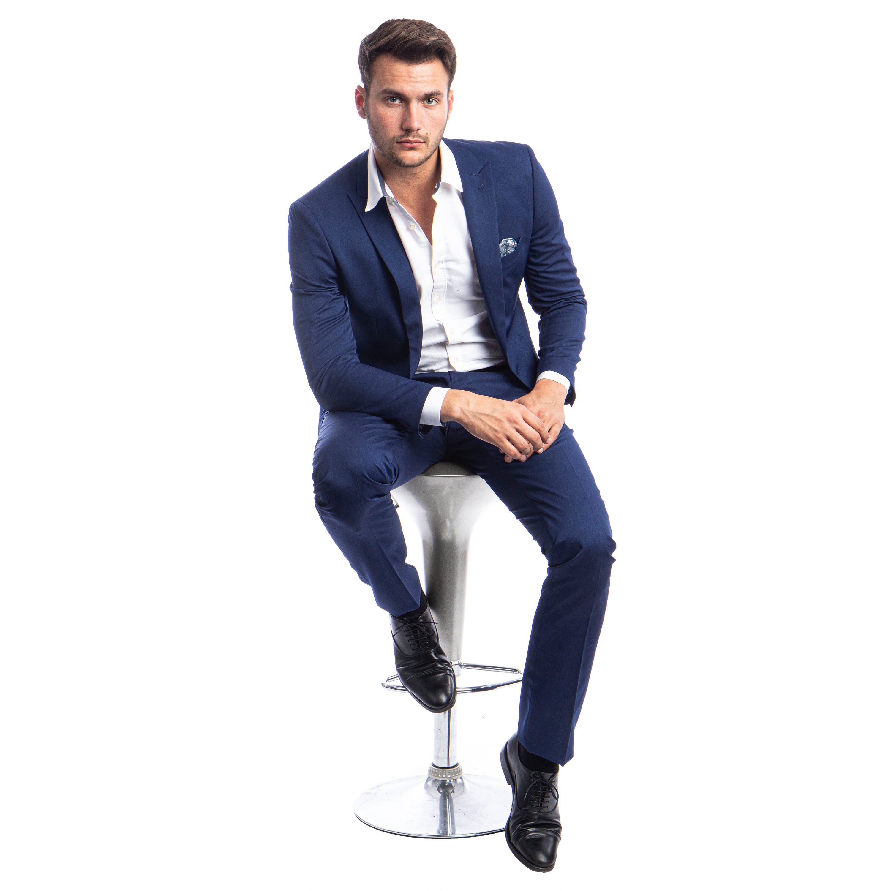 Men's Skinny-Fit 2pc Suit w/ Peak Lapel